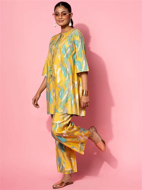 Buy Mustard Printed Silk Blend Co-Ords Online at Rs.1079 | Libas