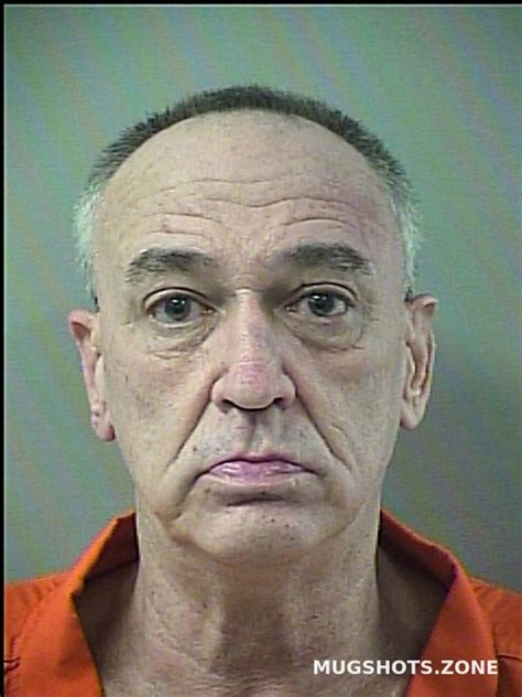 HOBBS DOUGLAS WILLIAM 10/28/2022 - Okaloosa County Mugshots Zone