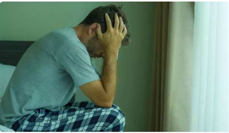 Lady calls bf un-Instagrammable, posts snaps with other men