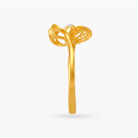 Ribbony Elegance Ring