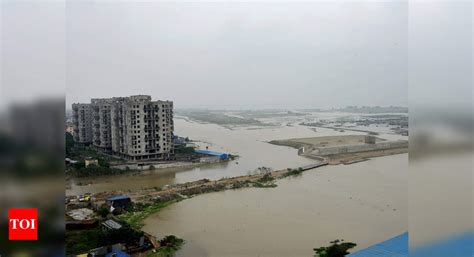 Nearly 83 lakh affected in 16 flood-hit districts of Bihar | India News ...