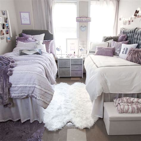 36 Cute Dorm Room Makeovers for Back-to-School Season