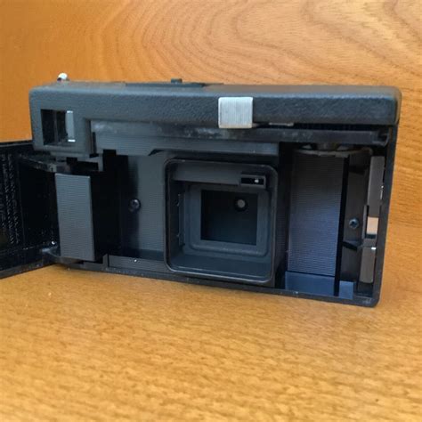 Yahoo!オークション - Kodak INSTAMATIC X-15