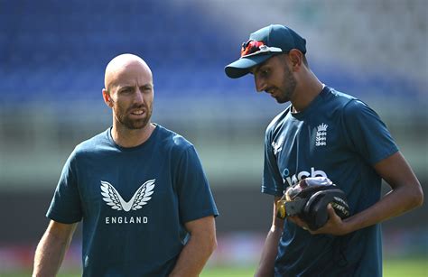 Nathan Lyon: 'In my eyes, Jack Leach is still England's best spinner'