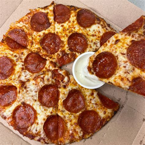 Domino's Pan Pizza Size at Mark Cox blog