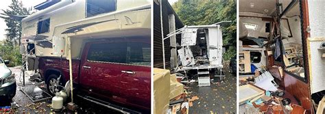 Exploding RV 的图像结果