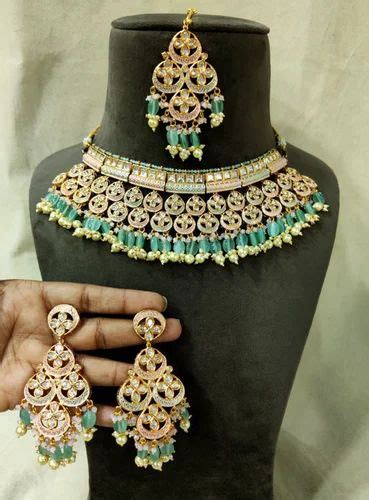 Kundan Necklace Set - Fancy Ladies Kundan Necklace Set Manufacturer ...