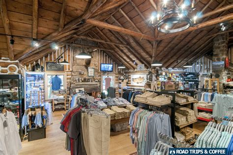 Exploring, Shopping, and Dining in Downtown Highlands, NC - Road Trips ...