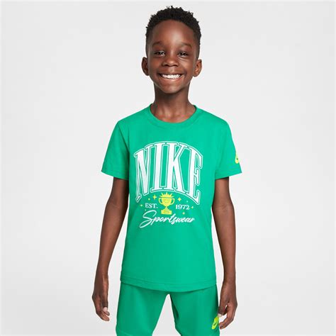 Little Green Graphic Tees. Nike.com