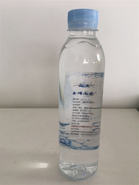 瓶装水包装|平面|包装|VictorZheng - 原创作品 - 站酷 (ZCOOL)