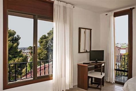 HOTEL SAN MARTIN (Altafulla) - Hotel Reviews, Photos, Rate Comparison ...