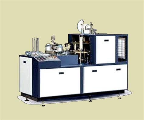 Sridevi paper plates