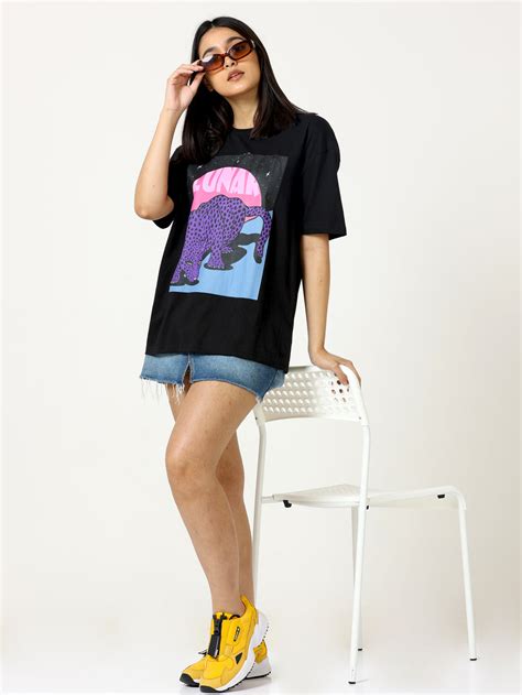 Buy On-Trend Oversized T-Shirts for Women Online - ALBATROSS ...