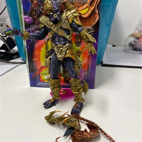 Image result for Alien Hunter Predator