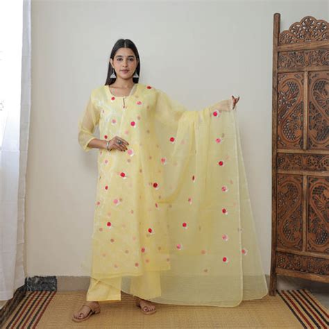 Kota Doria Suits - Buy Kota Doria Stitched Suits Sets Online | iTokri