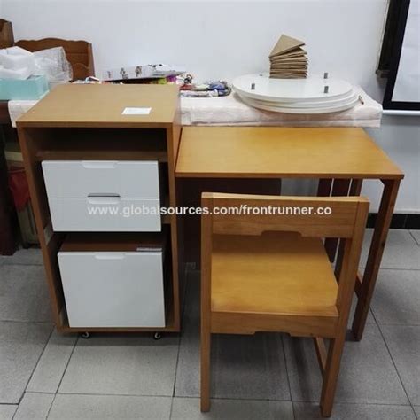 Computer Table Two Layers 的图像结果