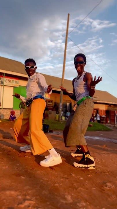 Rezultat imagine pentru Alien Skin Bawe Bawe Song