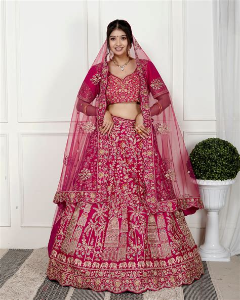MAHARANI VELVET BRIDAL LEHNGA – SKF Bholu Bhai