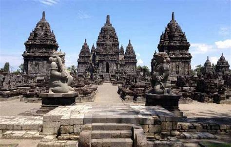 kerajaan hindu budha yang ada di indonesia