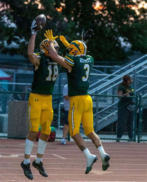 Edison football rolls to win over Palos Verdes with big night from ...