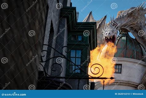 Orlando Universal Studios Harry Potter Ride, Diagon Alley, Gringotts ...