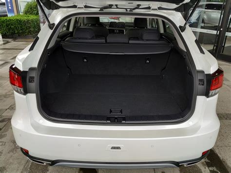 Lexus Hidden Compartment 的图像结果