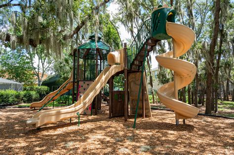 About FishHawk Ranch | Schools, Demographics, Things to Do - Homes.com