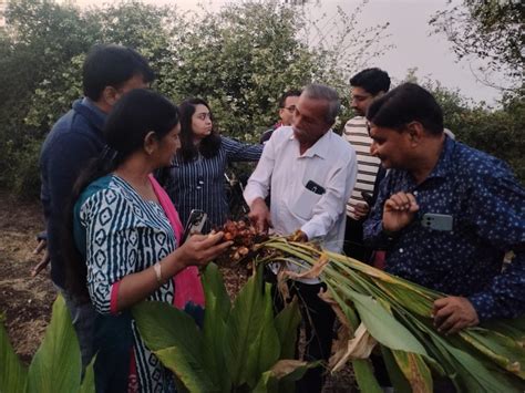 Collector K.C.Sampat and District Development Officer Rajesh Tanna ...