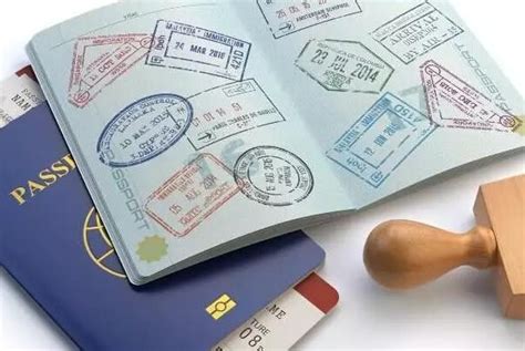 美国签证面签通过后，护照必须由本人领取吗？_其它签证问题_美国签证中心网站