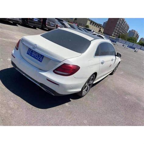 北交互联-京ebh526梅赛德斯-奔驰牌bj7205jxl白色小型汽车