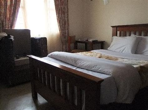 ROCKS AND ROOTS (Arua) - Lodge Reviews & Photos - Tripadvisor