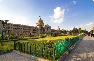 Quick Ride for all Commute. Book Carpool, Taxi and Bikepool.