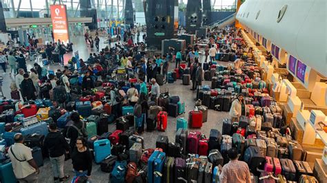 IndiGo disruption: Refund, waiver on cancellations, meals and ...