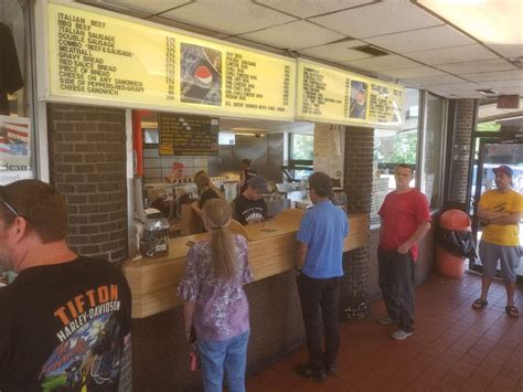 Dukes Drive-in To Close After 44 Years On Harlem | Oak Lawn, IL Patch