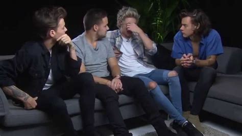 One Direction Interviews 的图像结果