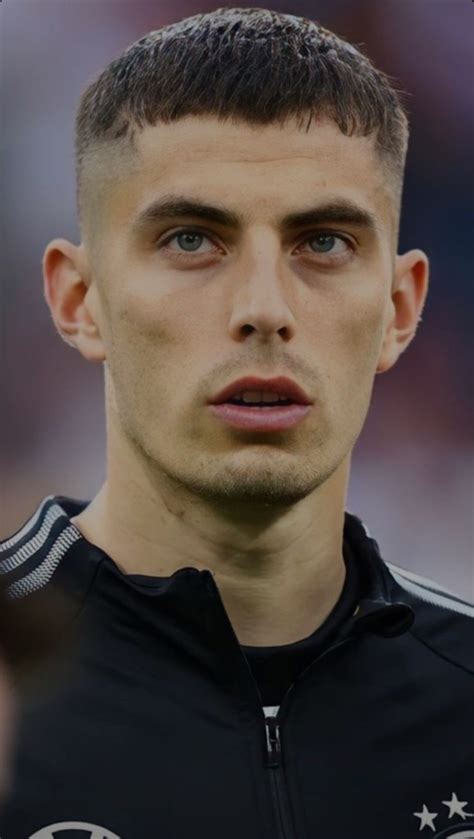 Kai Havertz-¡Feliz cumpleaños! | Thin hair men, Mens haircuts short ...