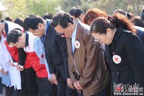 河北省举行遗体器官捐献者缅怀纪念活动-国际在线