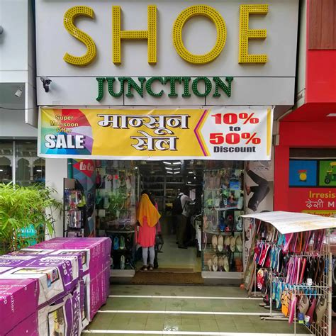 Shoe Junction | LBB