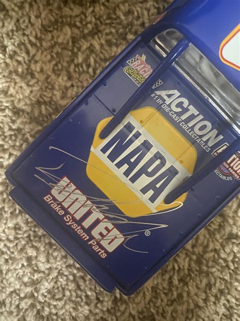 Is this Ron Hornaday Jr Autograph authentic? I got this from a thrift ...