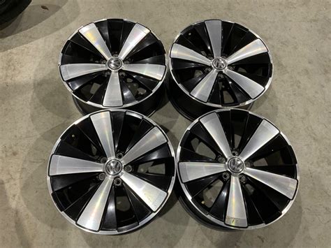 4 Volkswagen Beetle Factory 18" x 8" Alloy Wheels 119C VW for Sale ...