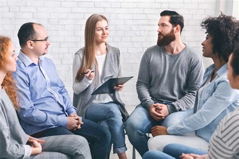 What Are the Stages of Group Therapy? | Addiction Treatment
