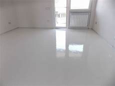 pavimenti resinati pavimenti in resina bianco puro tecnosar pavimenti resinati pavimenti in resina bianco puro tecnosar