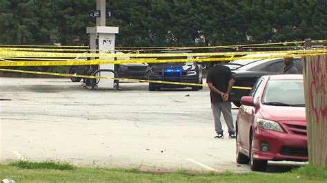 Fugitive wanted for armed robbery shot dead by Fulton County police ...