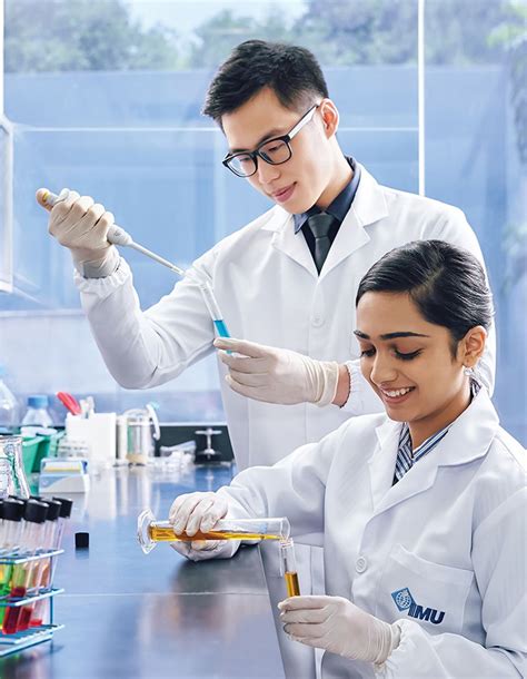 Example of Medical Biotechnology 的图像结果