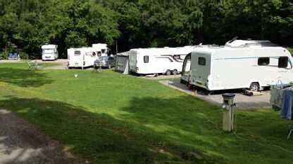 FAIRLIGHT WOOD CARAVAN AND MOTORHOME CLUB CAMPSITE (Pett) - Campground ...