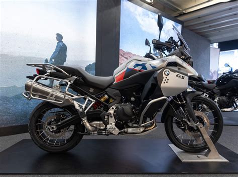 Novas BMW F 800 GS, F 900 GS e F 900 GS Adventure 2025 - preços e detalhes