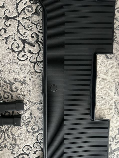 Florida - R1T OEM All Weather Floor Mats - $150 shipped | Rivian Forum ...