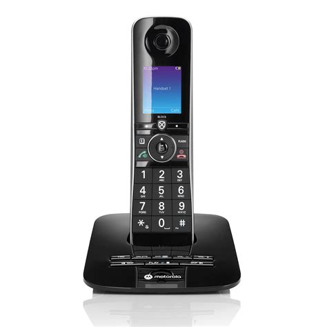 Motorola Voice D8711 Cordless Phone System W Digital Handset Bluetooth ...