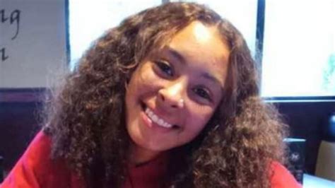 Deputies search for 16-year-old girl with flower tattoo on right knee