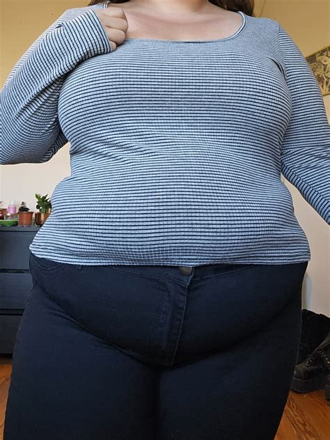 I love all BBW, SSBBW, Feedee & Gaining girls on Tumblr